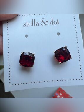 Stella & Dot Deep Red Cushion Crystal Studs